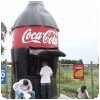 Bouteille de coke géante