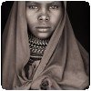 Photo noir et blanc d’un habitant du nord Kenya par John Kenny